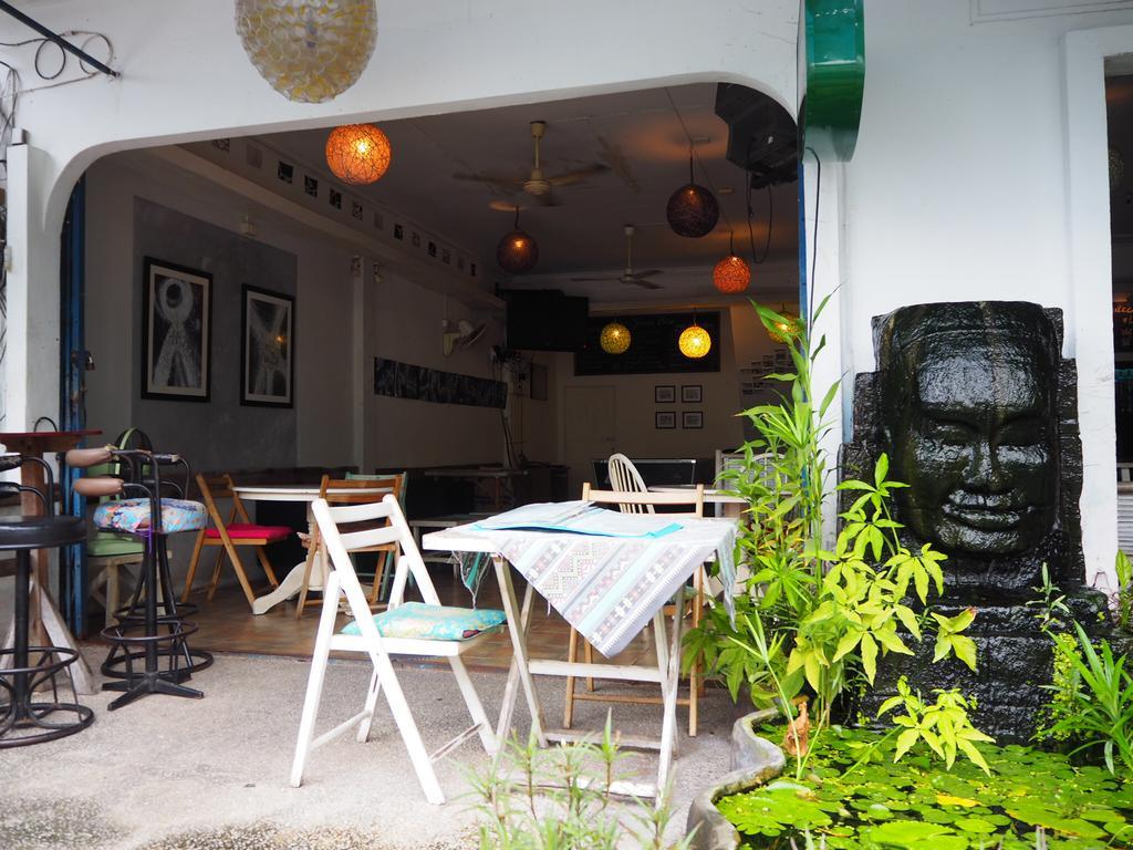 Blue Juice Hotell Krabi town Exteriör bild